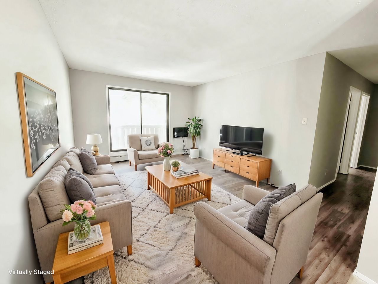 Sutherland 111 - Photo 2 of 12