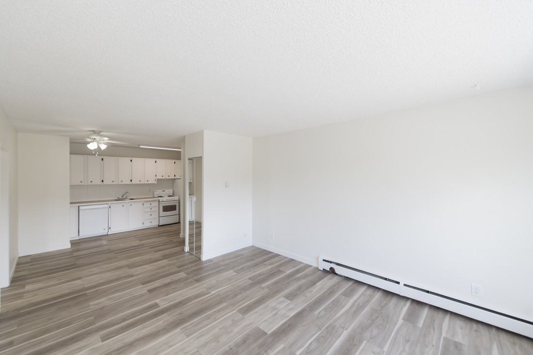 Edmonton Trail Apartments - Photo 5 of 15