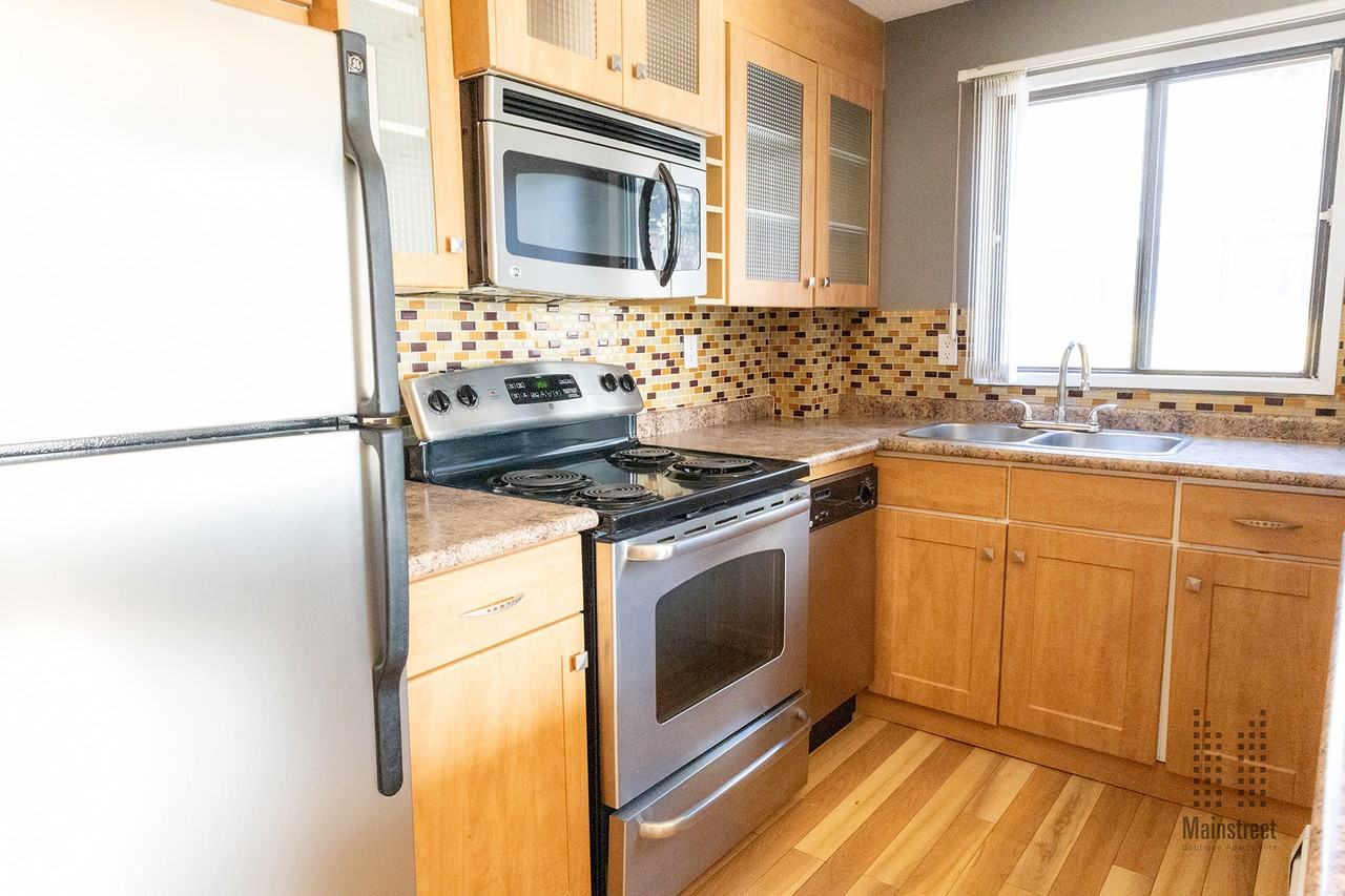 Penticton Sunburst - Photo 7 of 11