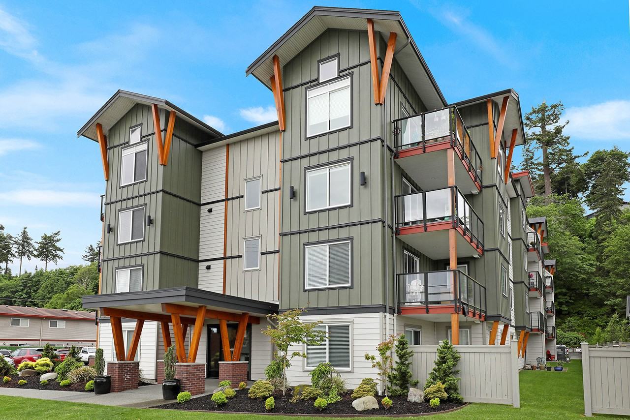 Pacific Wynd Residences - Photo 5 of 30