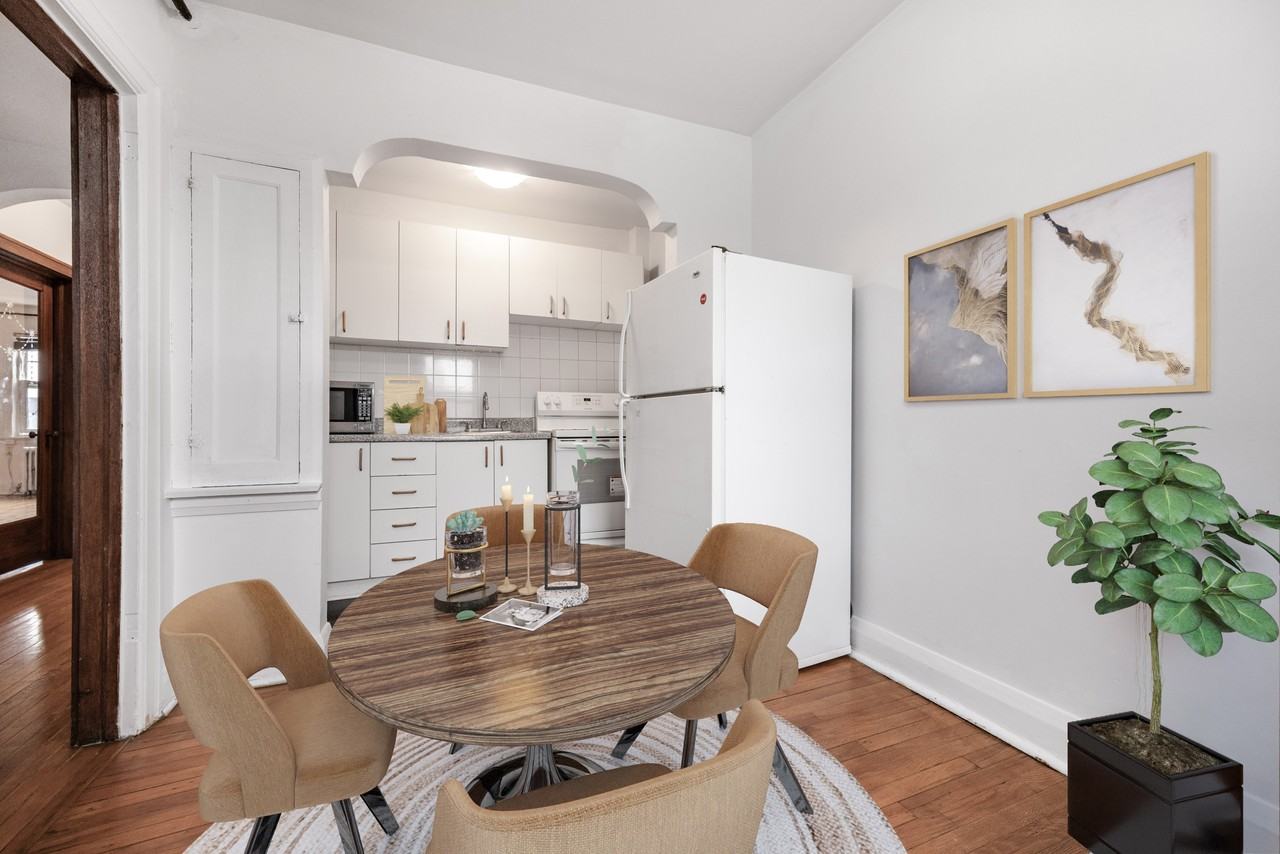 2 & 4 Connaught Circle - Photo 3 of 8