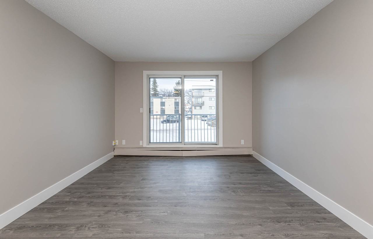 Juliette - Photo 5 of 20