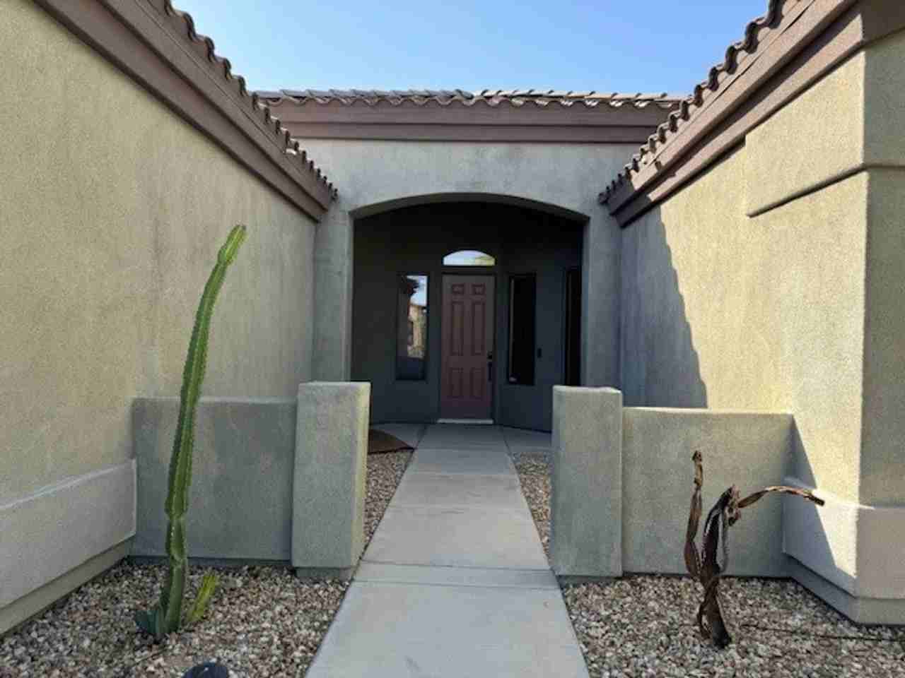 2806 Fort Mojave Dr - Photo 3 of 41