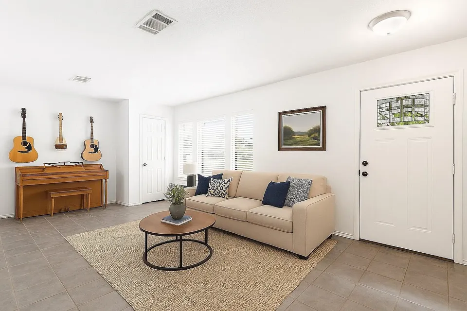 2105 Zeppelin Drive - Photo 2 of 28