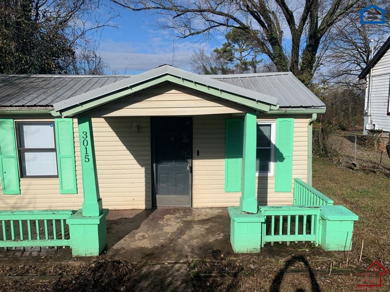 3015 Sunset Ave - Photo 3 of 25