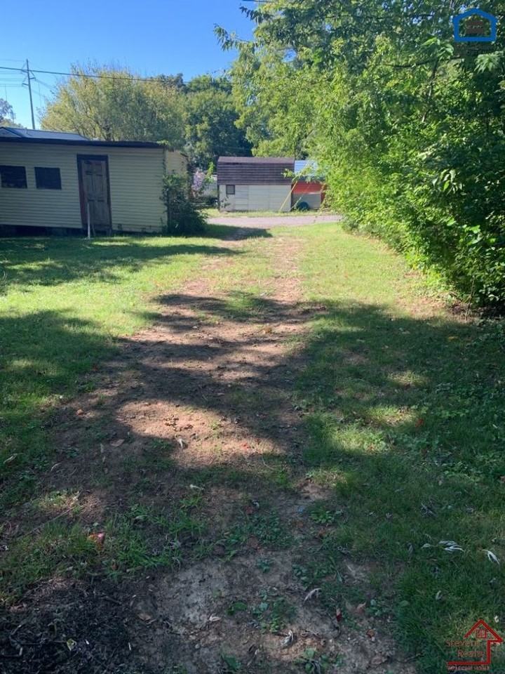 3015 Sunset Ave - Photo 6 of 25