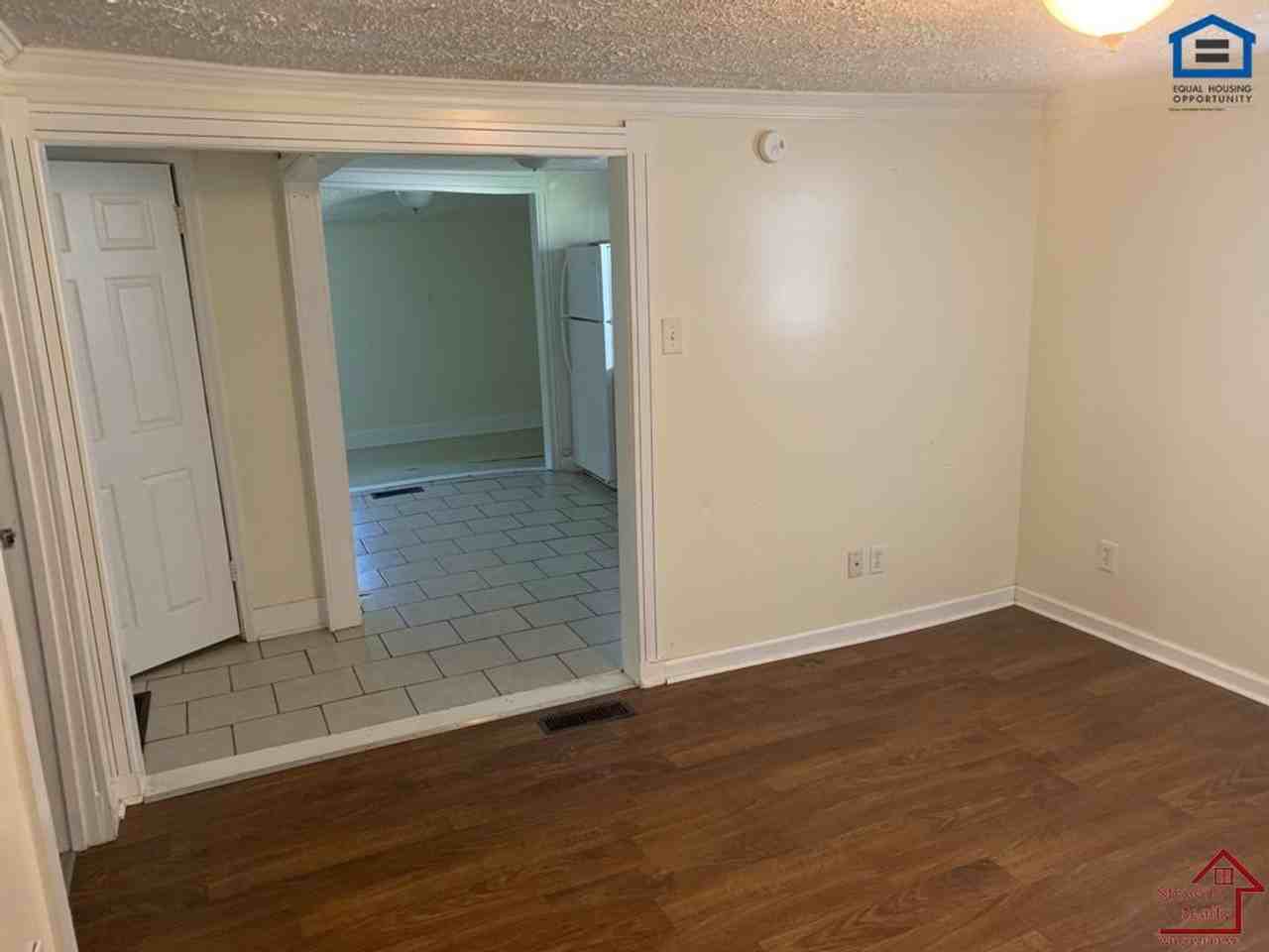 3015 Sunset Ave - Photo 7 of 25