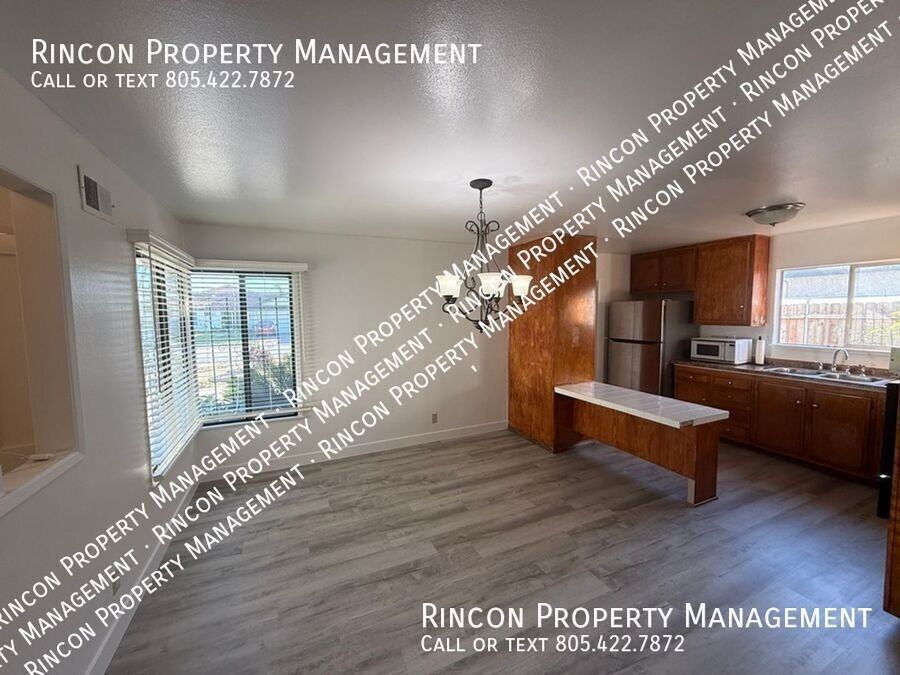 951 W Olive St - Photo 4 of 25