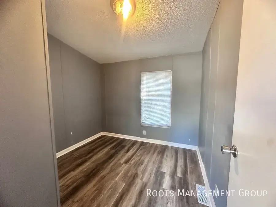 3314 Sawfish Ct #6 - Photo 6 of 13