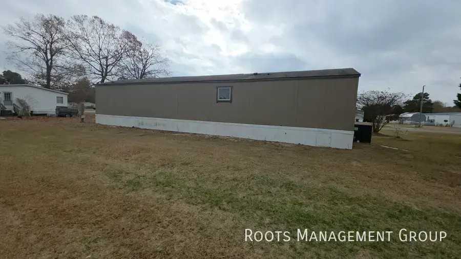 436 Linda Dr #239 - Photo 3 of 17