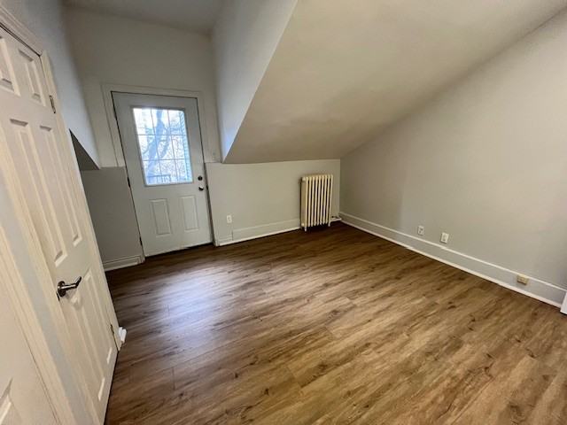 342 Jarvis Street - Photo 7 of 14