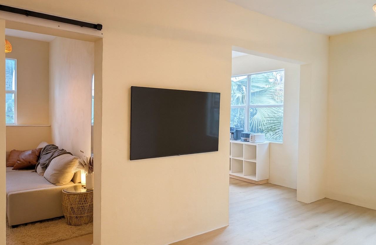 900 16th Street #302 - Photo 5 of 15