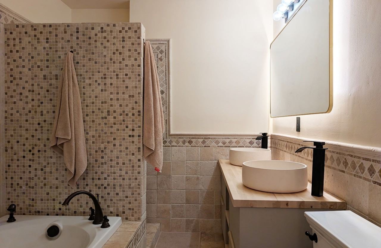 900 16th Street #302 - Photo 4 of 15