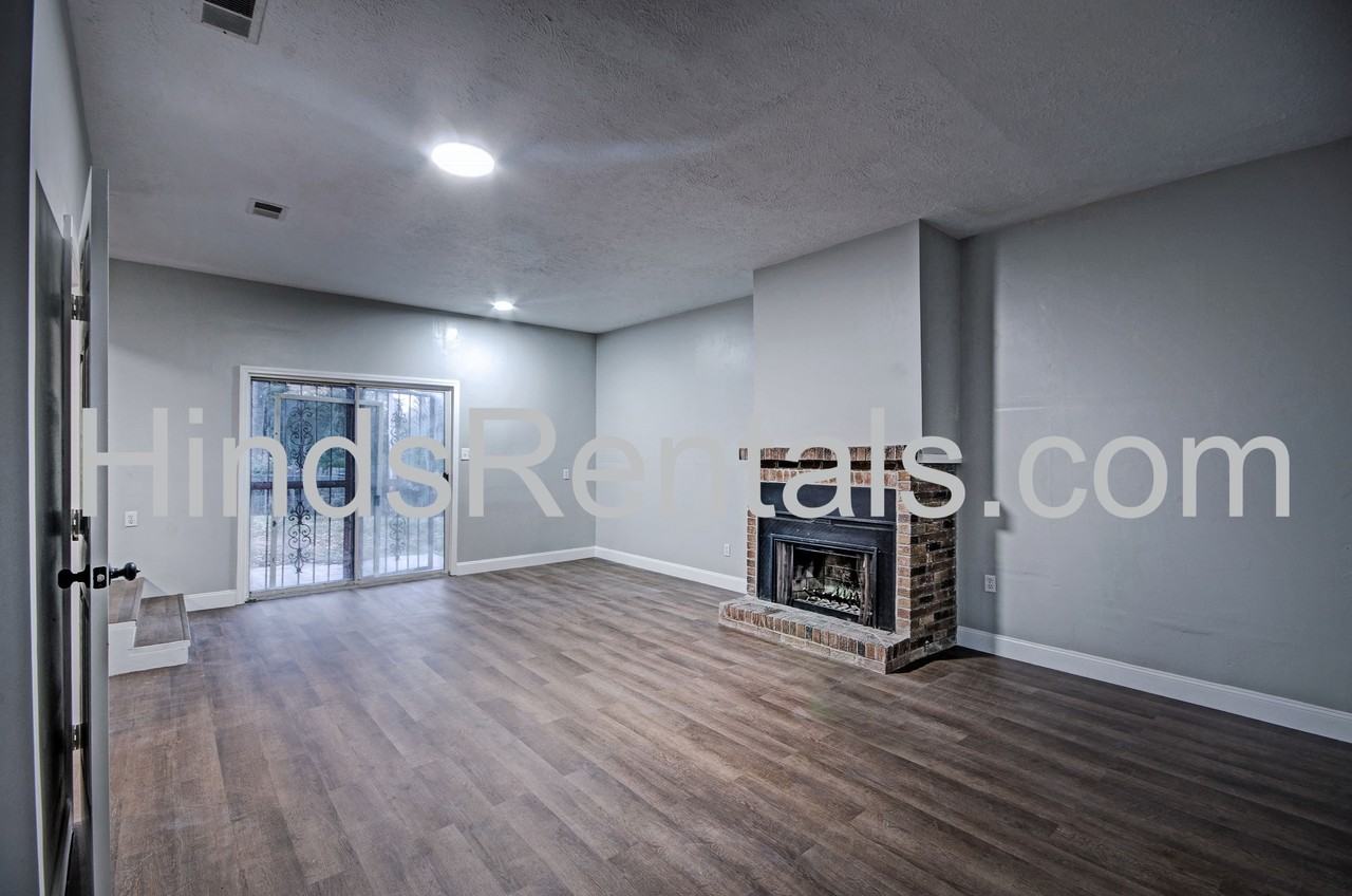 4240 Azalea Drive - Photo 7 of 28