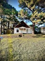 featured image of 1404 Callahan St