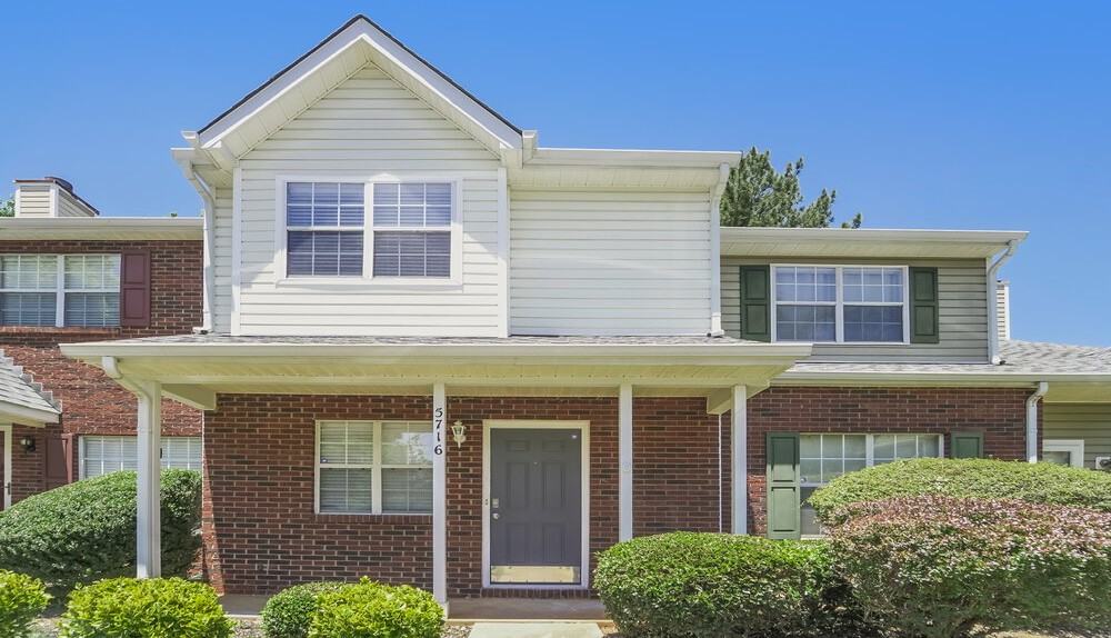 5716 Prescott Ct - Photo 4 of 20