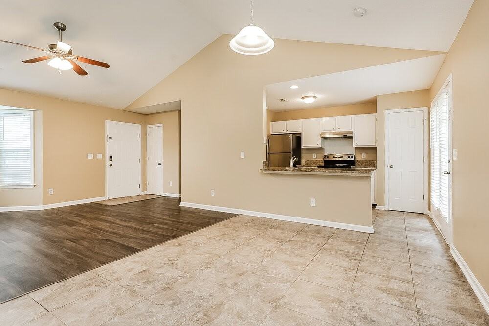 4315 Mccarron Ct - Photo 7 of 16