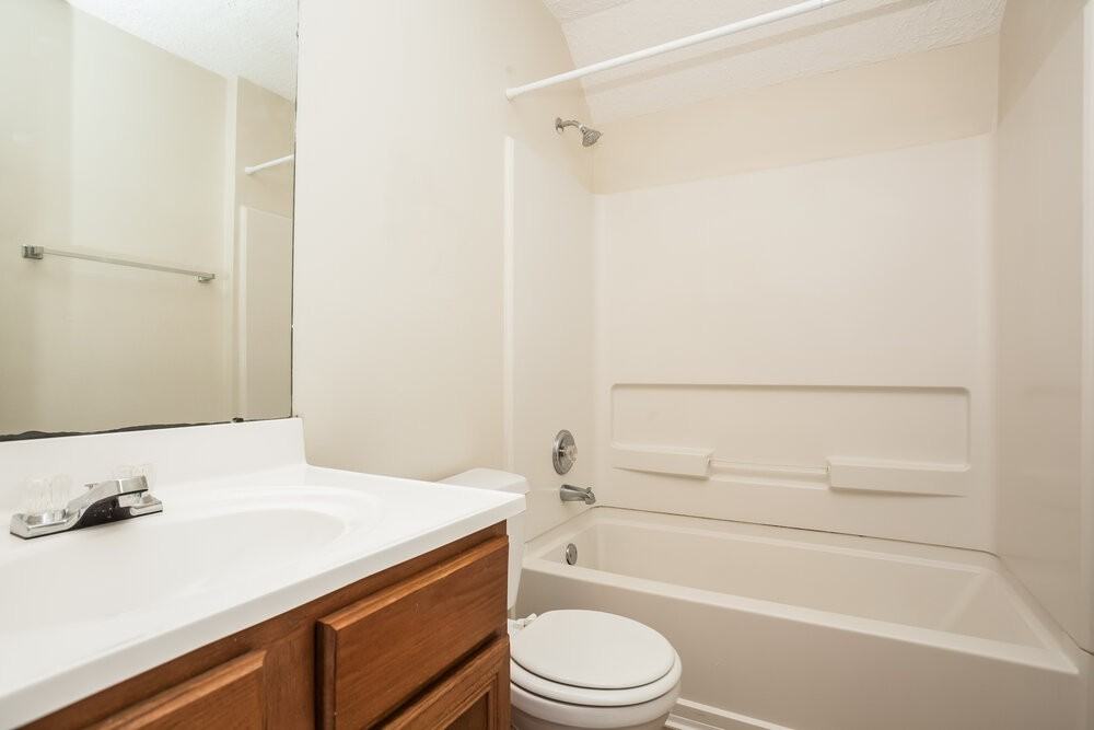 4838 Montclair Hill Ln - Photo 7 of 15