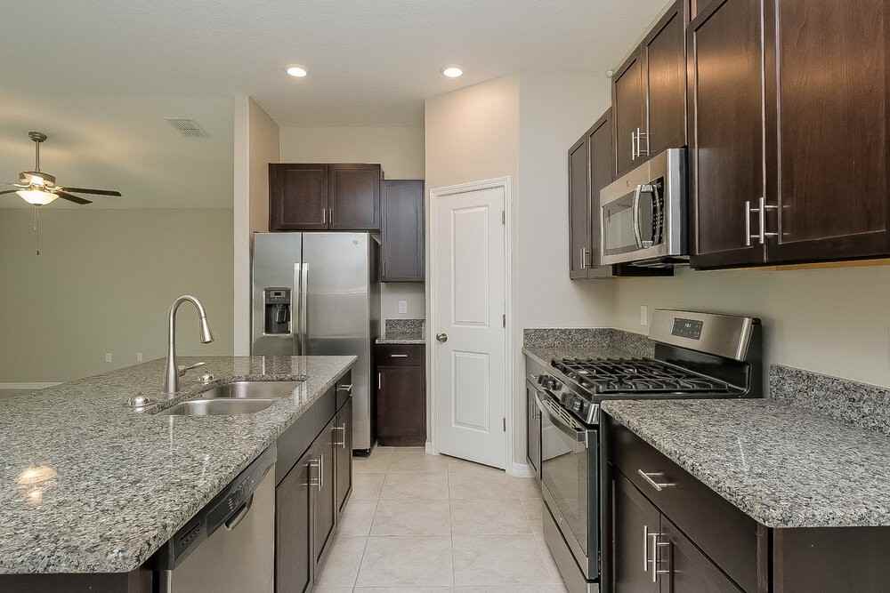 5518 Rainwood Meadows Dr - Photo 7 of 19