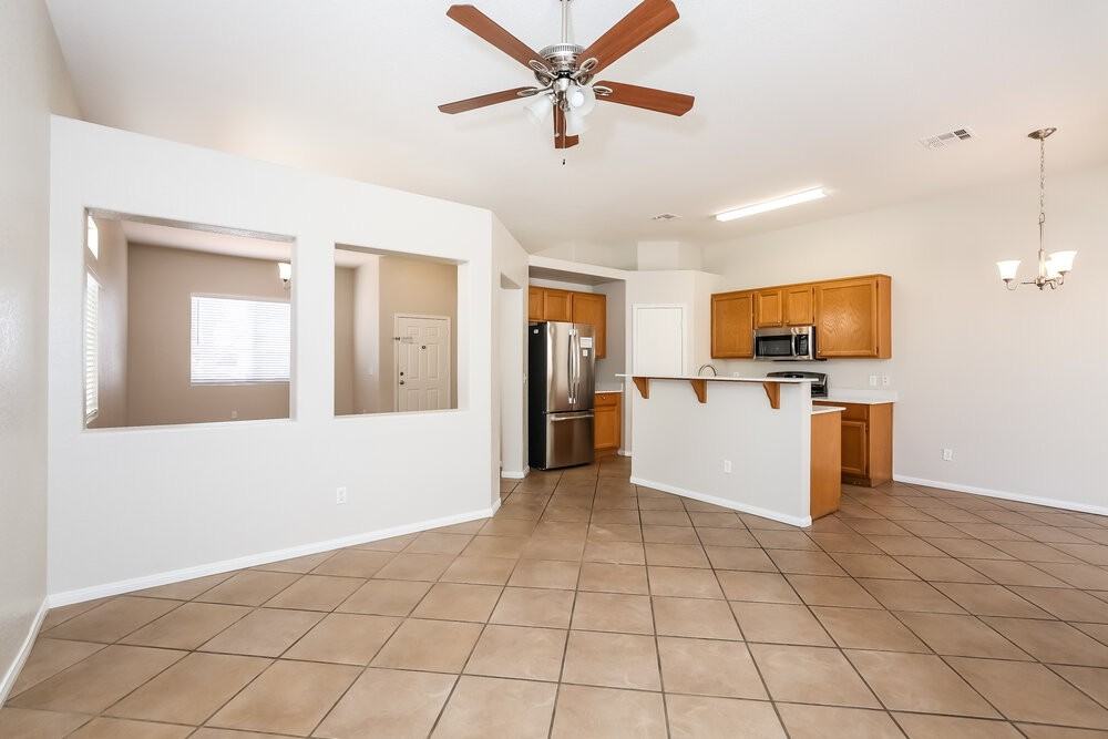 2114 Heritage Ridge Ave - Photo 7 of 16