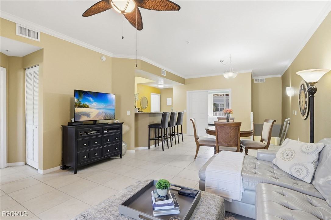 8560 Violeta St #8560-204 - Photo 5 of 29