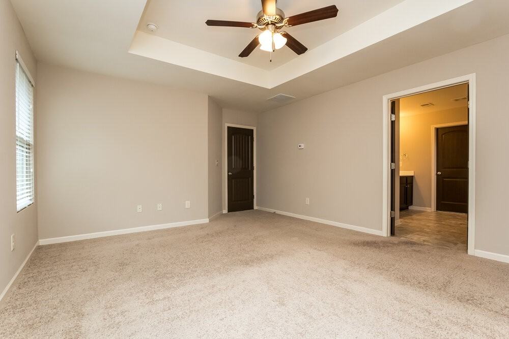 261 Chandler Bluff Ct - Photo 7 of 15