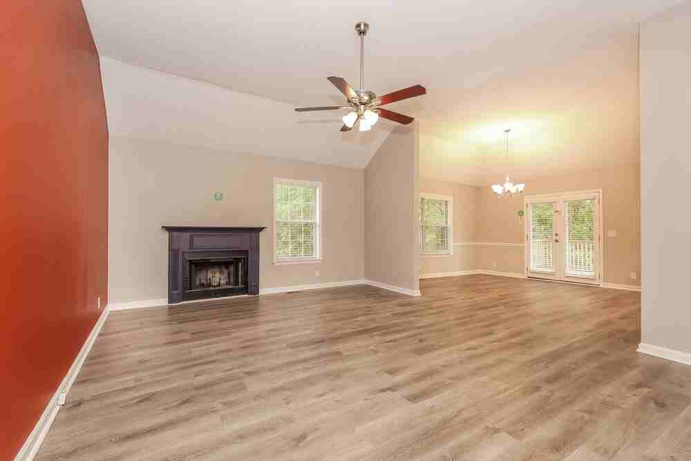 620 Cadogan Ct - Photo 3 of 19