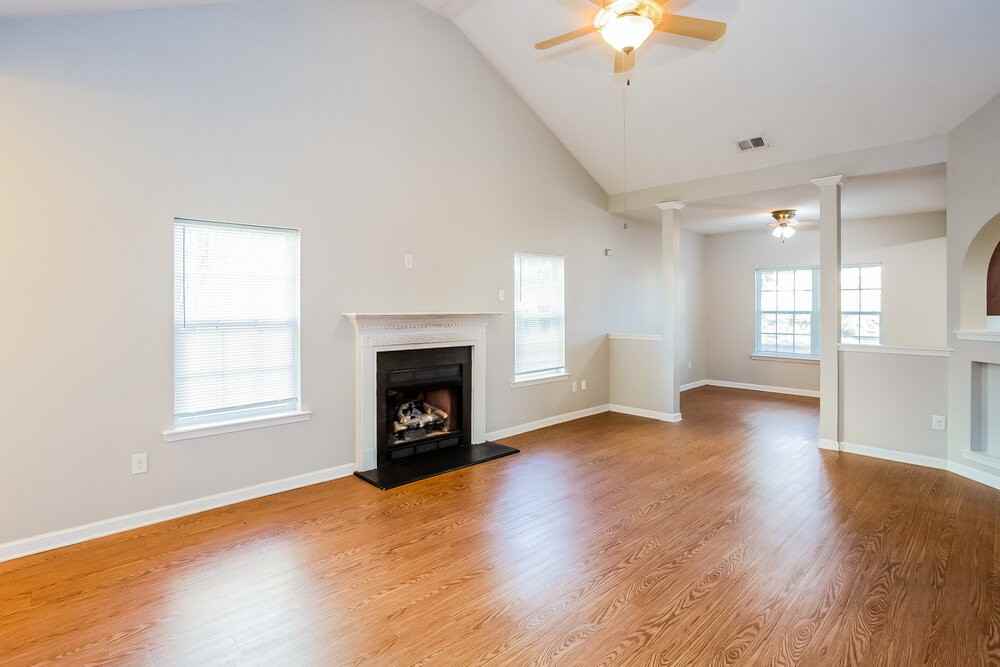 769 Mott Shue Dr Sw - Photo 7 of 17