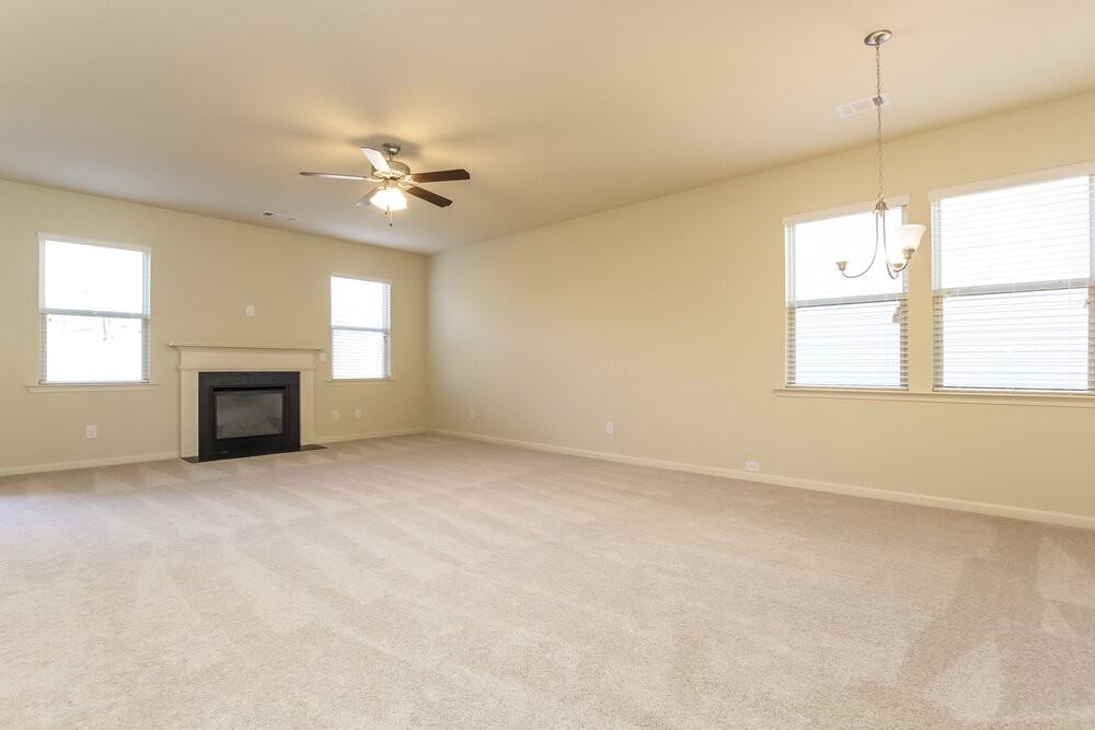 231 Jefferson Ave - Photo 2 of 15