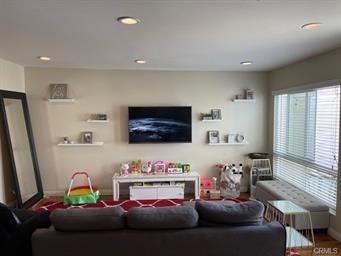 2900 Madison Ave #2900C27 - Photo 4 of 19