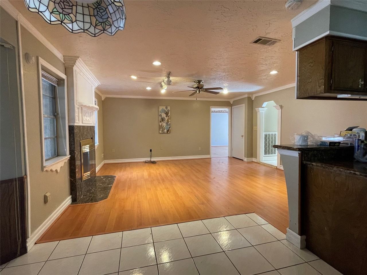 12322 Huntington Field Dr #12322 - Photo 4 of 31