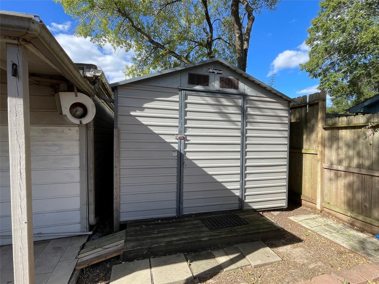 12322 Huntington Field Dr #12322 - Photo 5 of 31