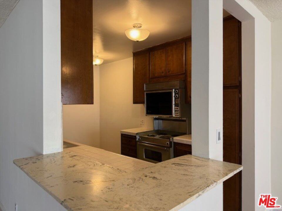 8161 Manitoba St #8161-7 - Photo 5 of 22