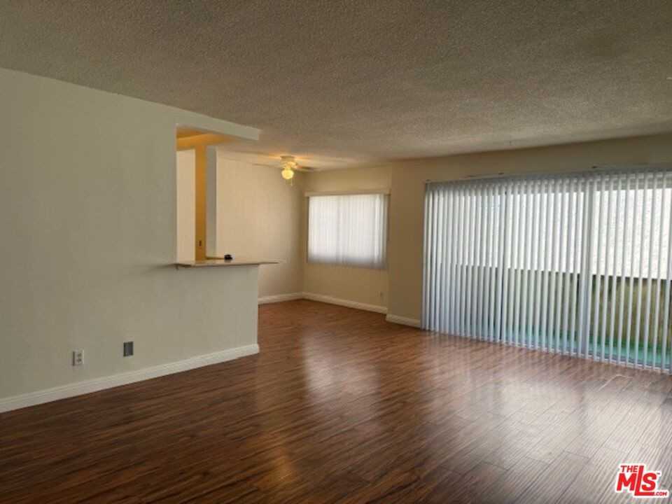 8161 Manitoba St #8161-7 - Photo 7 of 22