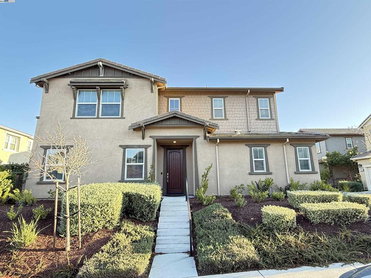 1802 Paloma Ct #1802 - Photo 6 of 20