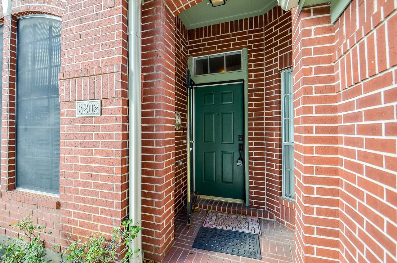 3202 Shadowchase Ct #3202 - Photo 7 of 23