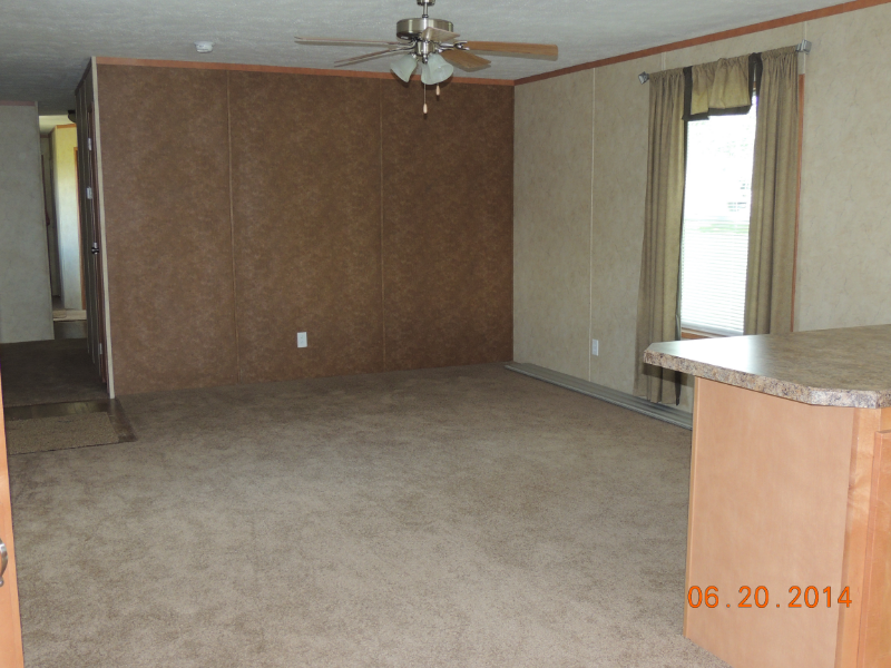 203 2nd St S - Photo 4 of 15