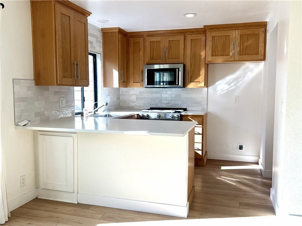 4 Latitude Ct #4 - Photo 2 of 41