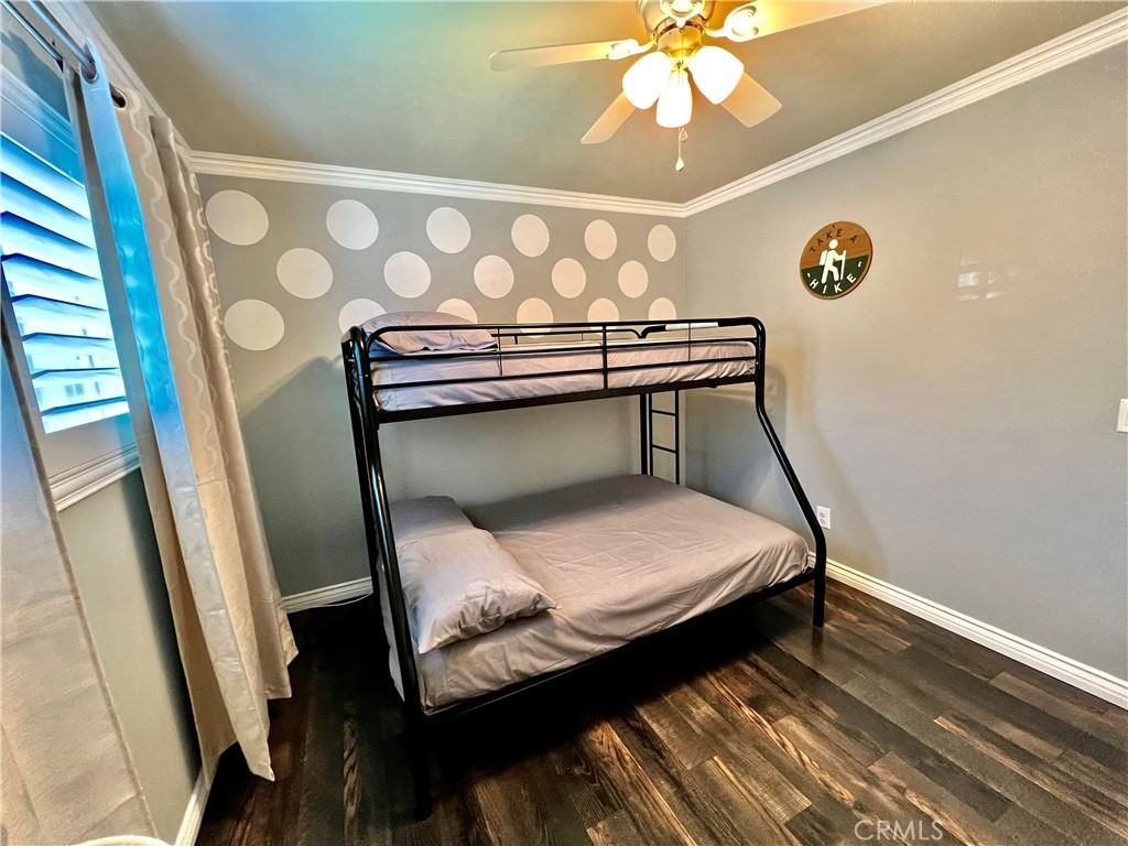 1484 Primrose St #1484 - Photo 3 of 12