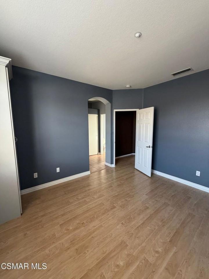 1961 Brookberry Ln #1961 - Photo 3 of 23