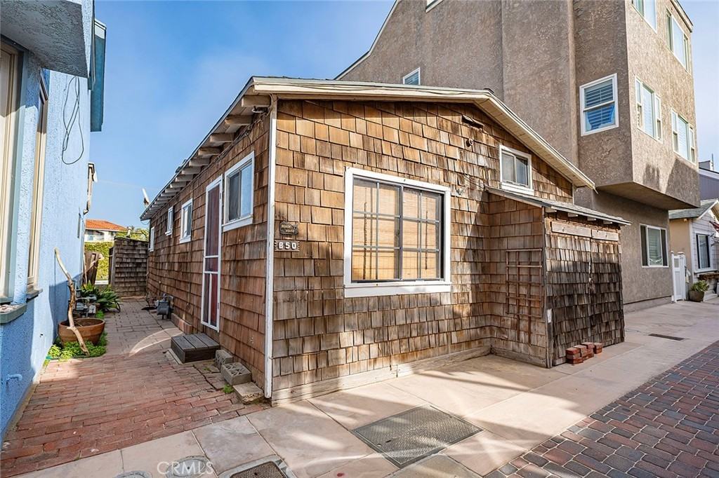 50B S Surfside Ave #50B - Photo 2 of 36