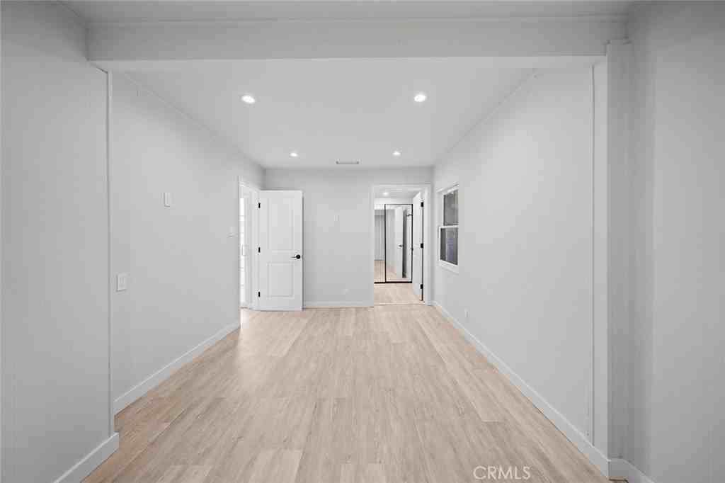 50B S Surfside Ave #50B - Photo 5 of 36