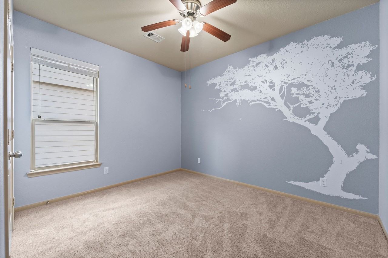 8723 Sunrise Canter Dr #8723 - Photo 3 of 32