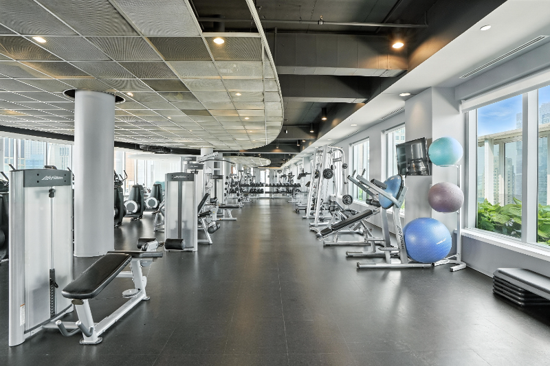 201 E Adams St - Photo 6 of 7