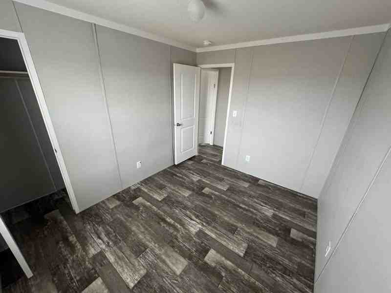 365 Patriot Ln - Photo 7 of 11