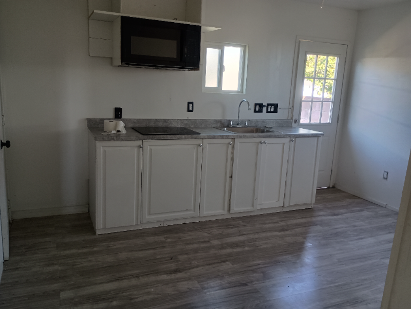 18548 Arminta St - Photo 6 of 14