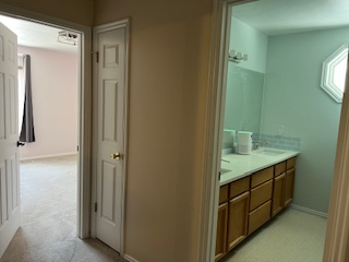 5554 S Edgeberry Dr - Photo 2 of 5