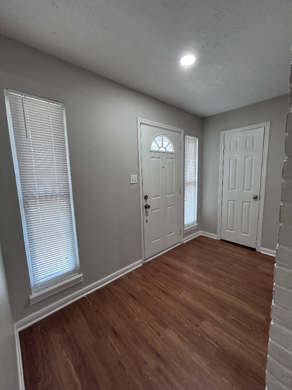 29502 Raestone St - Photo 4 of 23