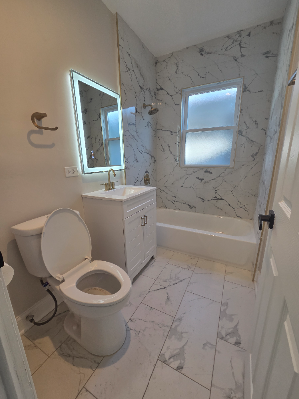 1048 W Marquette Rd - Photo 7 of 12