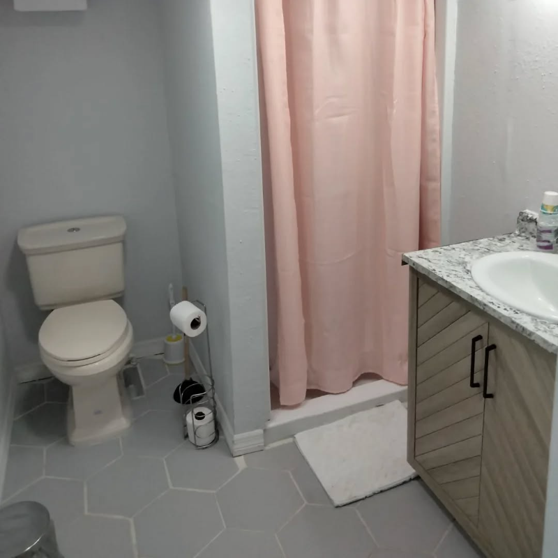 1404 Park St #C - Photo 2 of 2